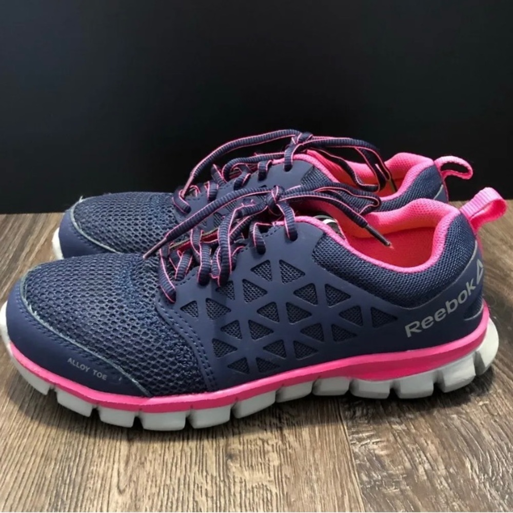 Reebok safety toe work shoes